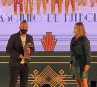 La Secció de Futbol Masculí de la UA rep el premi del Consell Social al mèrit esportiu