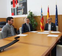La UA i Hidraqua lliuren a la Fundació Emplea 3.240 euros recaptats en el concert solidari 120 Aniversari Aigües d'Alacant