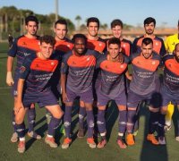 L'equip de futbol masculí de la UA es juga la Copa Sant Pere