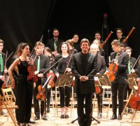 La Orquesta Filarmónica de la Universidad de Alicante celebra los 120 años de Aguas de Alicante