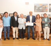 La UA entrega 5.200 euros a Alinur, recaudados en el concierto benéfico de la OFUA